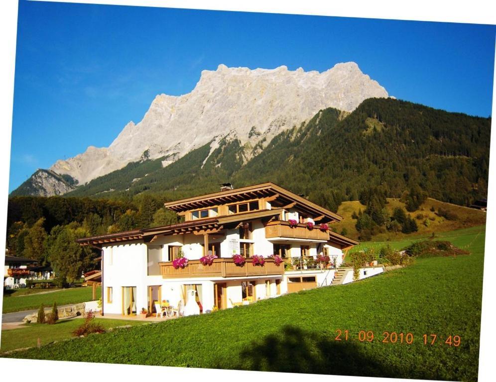 Haus Angelika Ehrwald